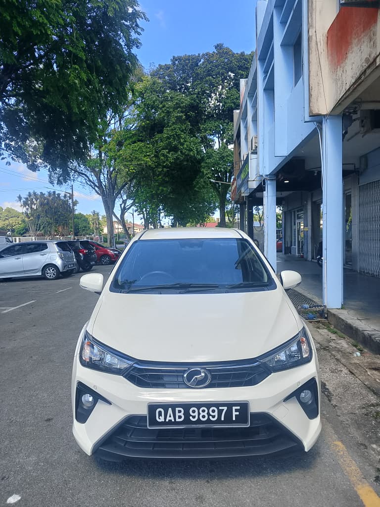 2022 PERODUA BEZZA 1.3 PREMIUM X terpakai untuk dijual di Kuching, Sarawak