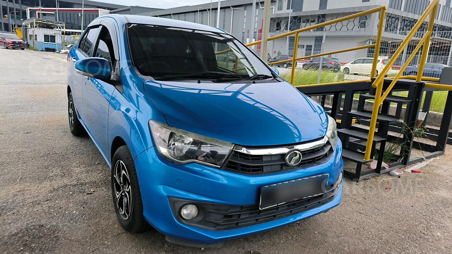 2018 PERODUA BEZZA 1.3 PREMIUM X — gambar 2