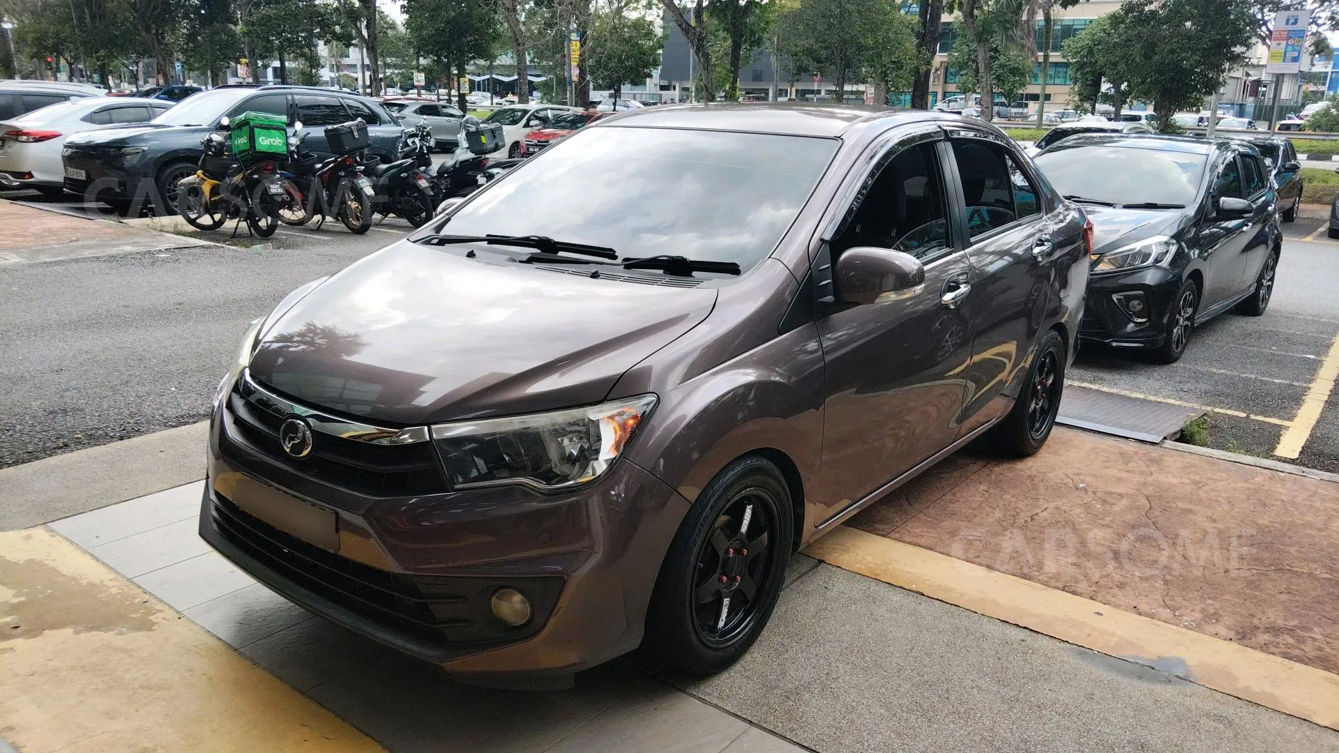 2019 PERODUA BEZZA 1.3 PREMIUM X terpakai untuk dijual di Kuching, Sarawak