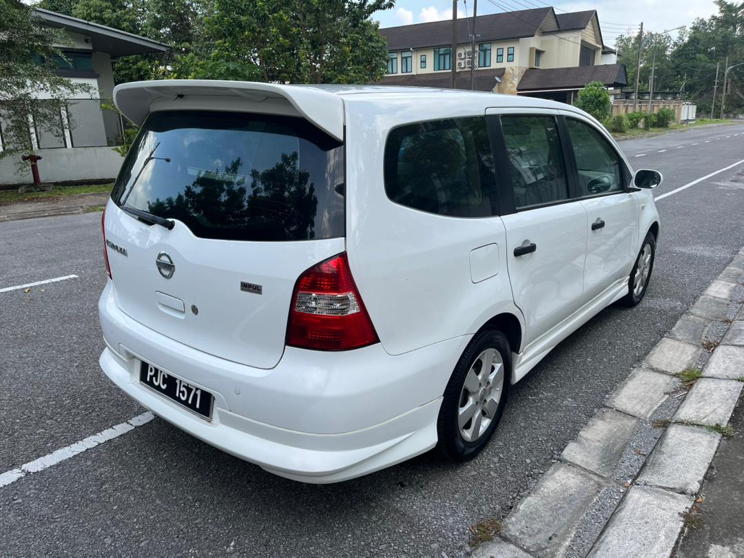 2009 NISSAN GRAND LIVINA — gambar 4