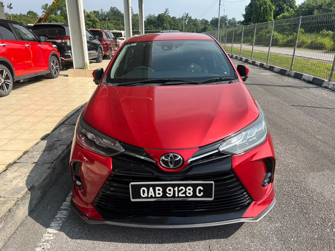 2022 TOYOTA VIOS 1.5 E terpakai untuk dijual di Kuching, Sarawak