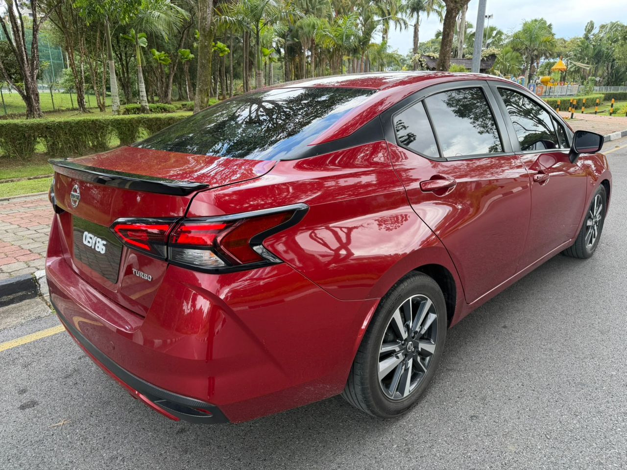 2021 NISSAN ALMERA 1.0 T VLT — gambar 3