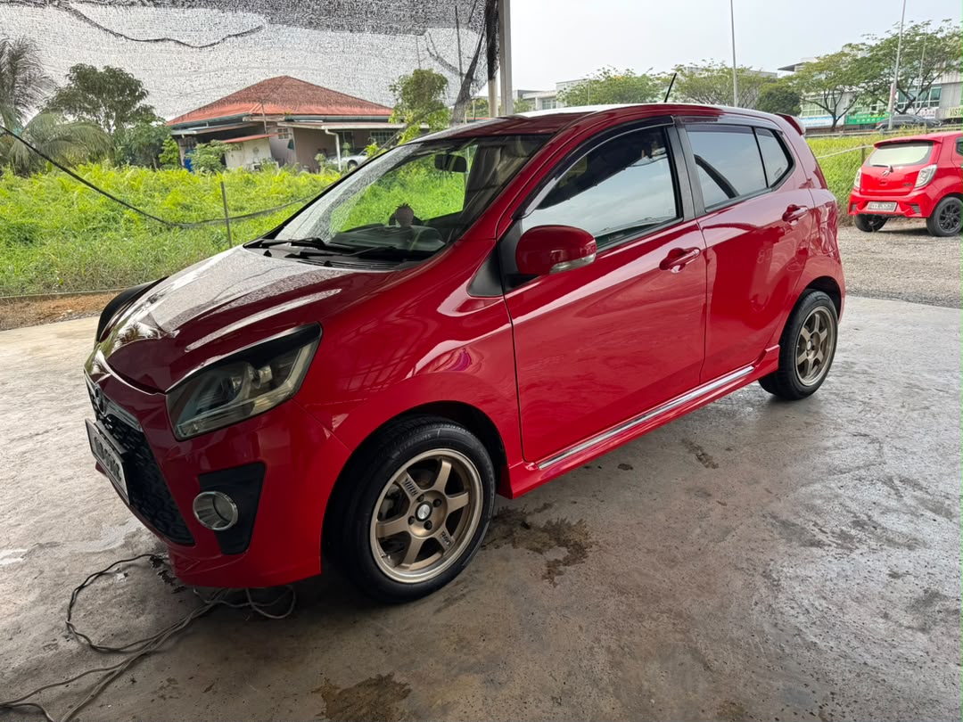 2015 PERODUA AXIA 1.0 SE terpakai untuk dijual di Kuching, Sarawak