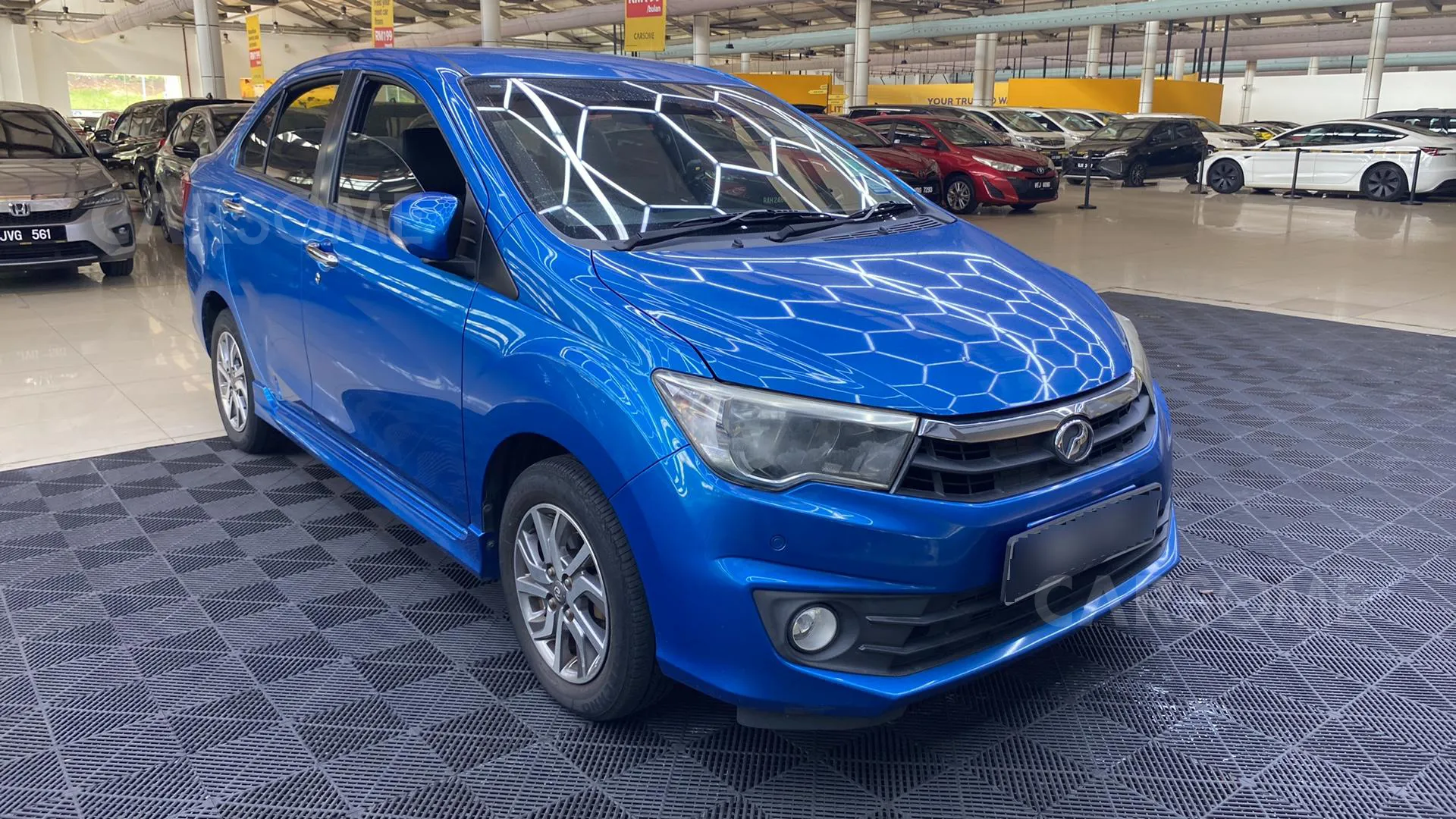 2017 PERODUA BEZZA 1.3 ADVANCE — gambar 2
