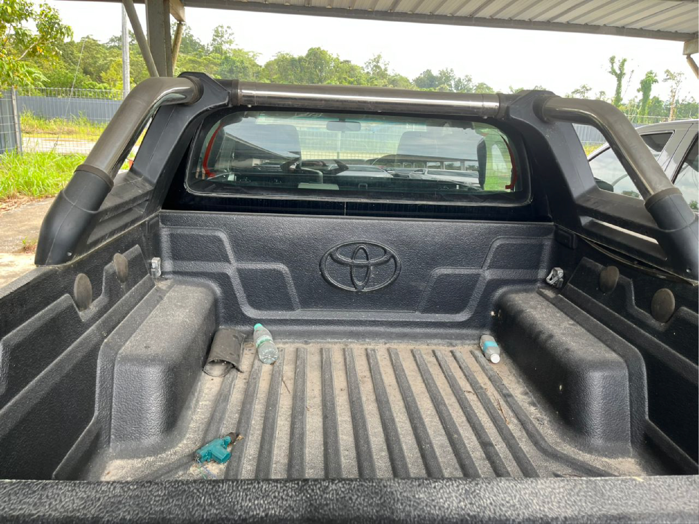 2016 TOYOTA HILUX — gambar 6