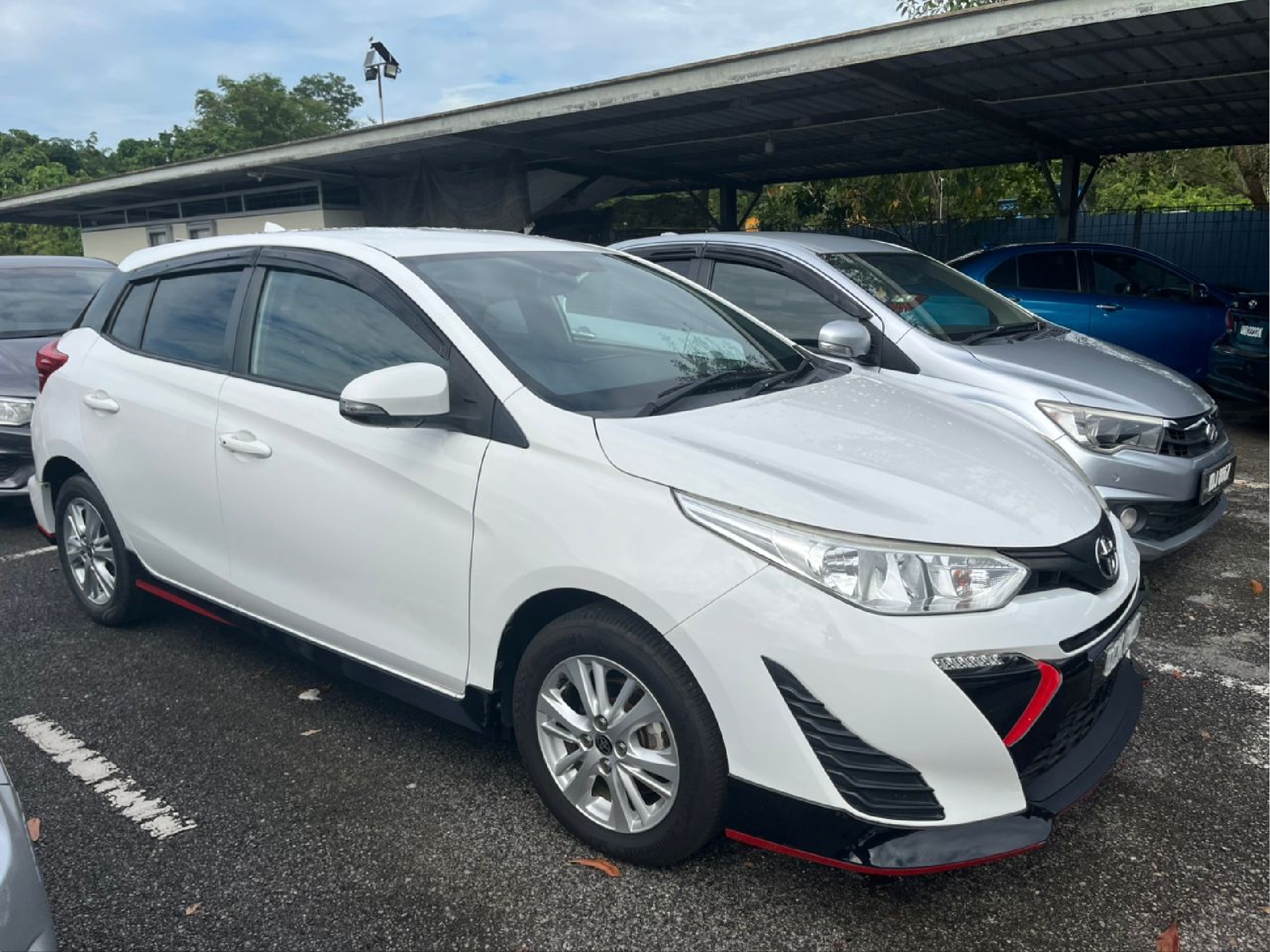 2019 TOYOTA YARIS — gambar 3